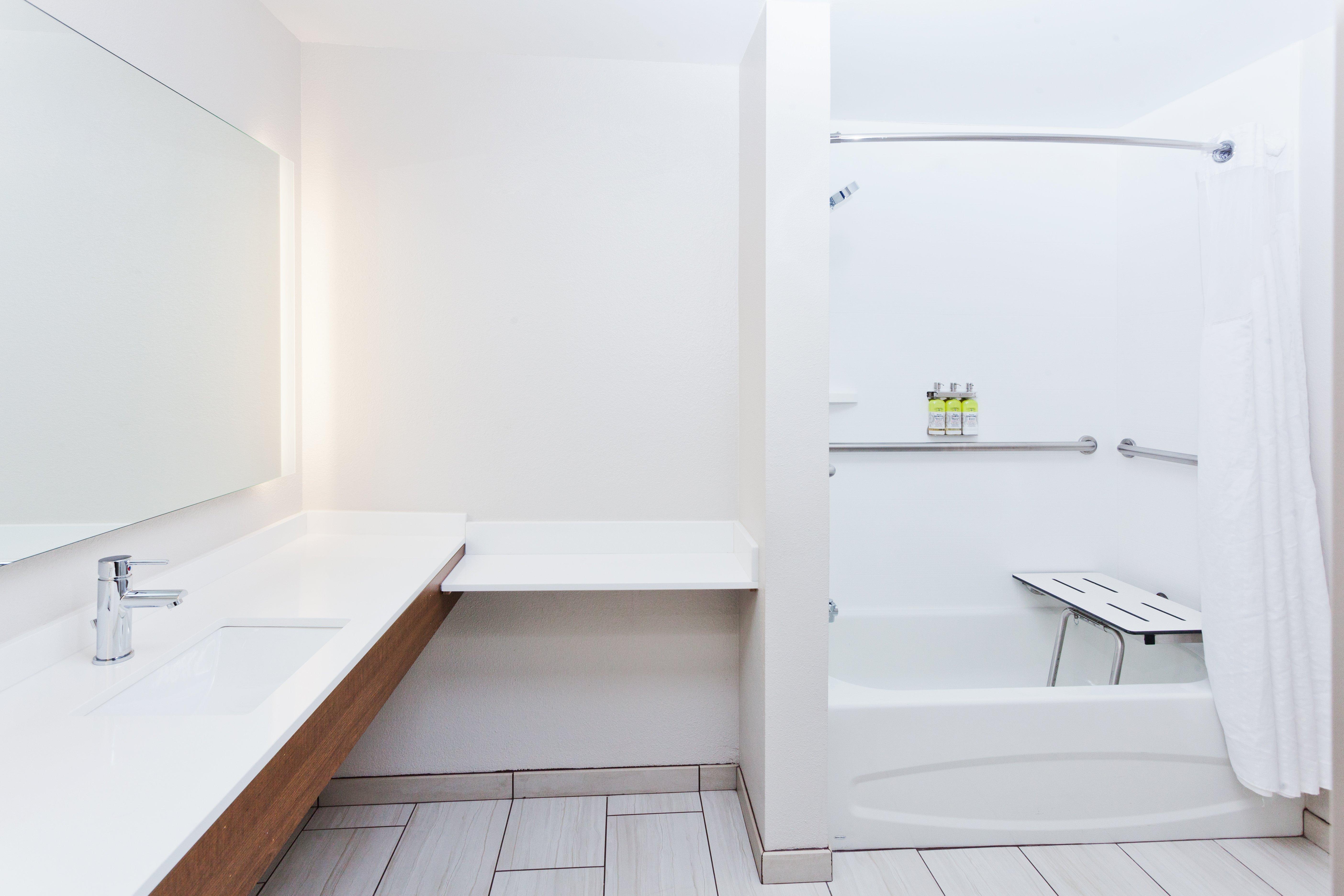Holiday Inn Express Rome-East By Ihg Ngoại thất bức ảnh