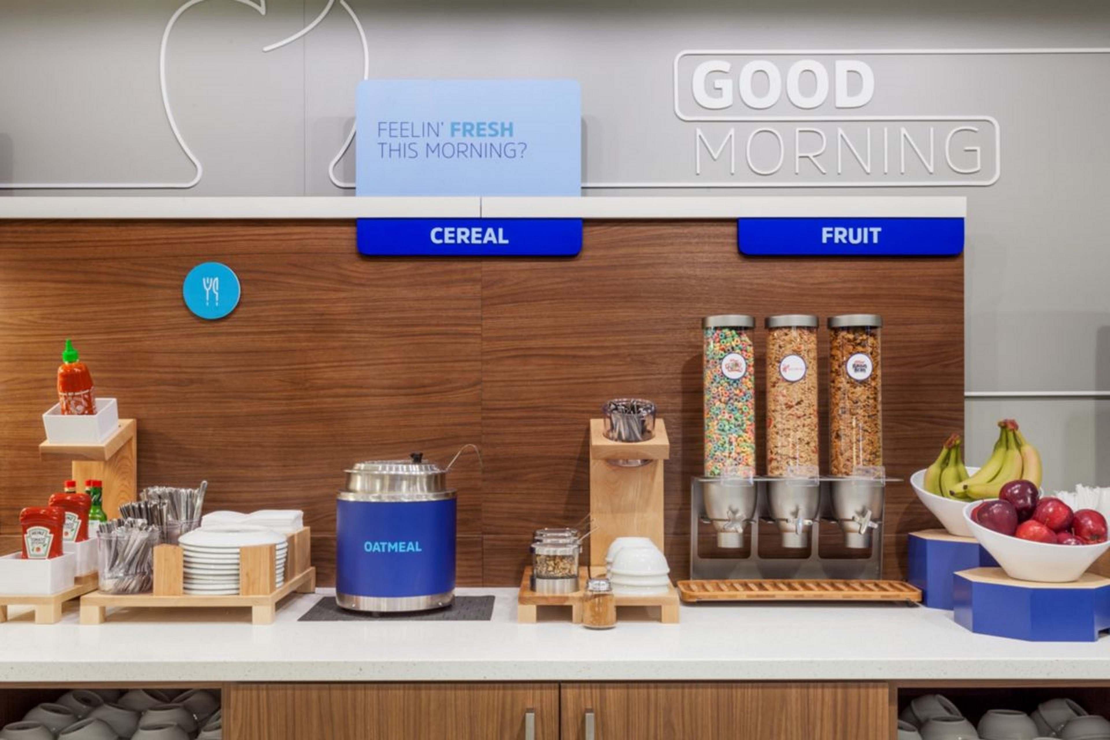 Holiday Inn Express Rome-East By Ihg Ngoại thất bức ảnh