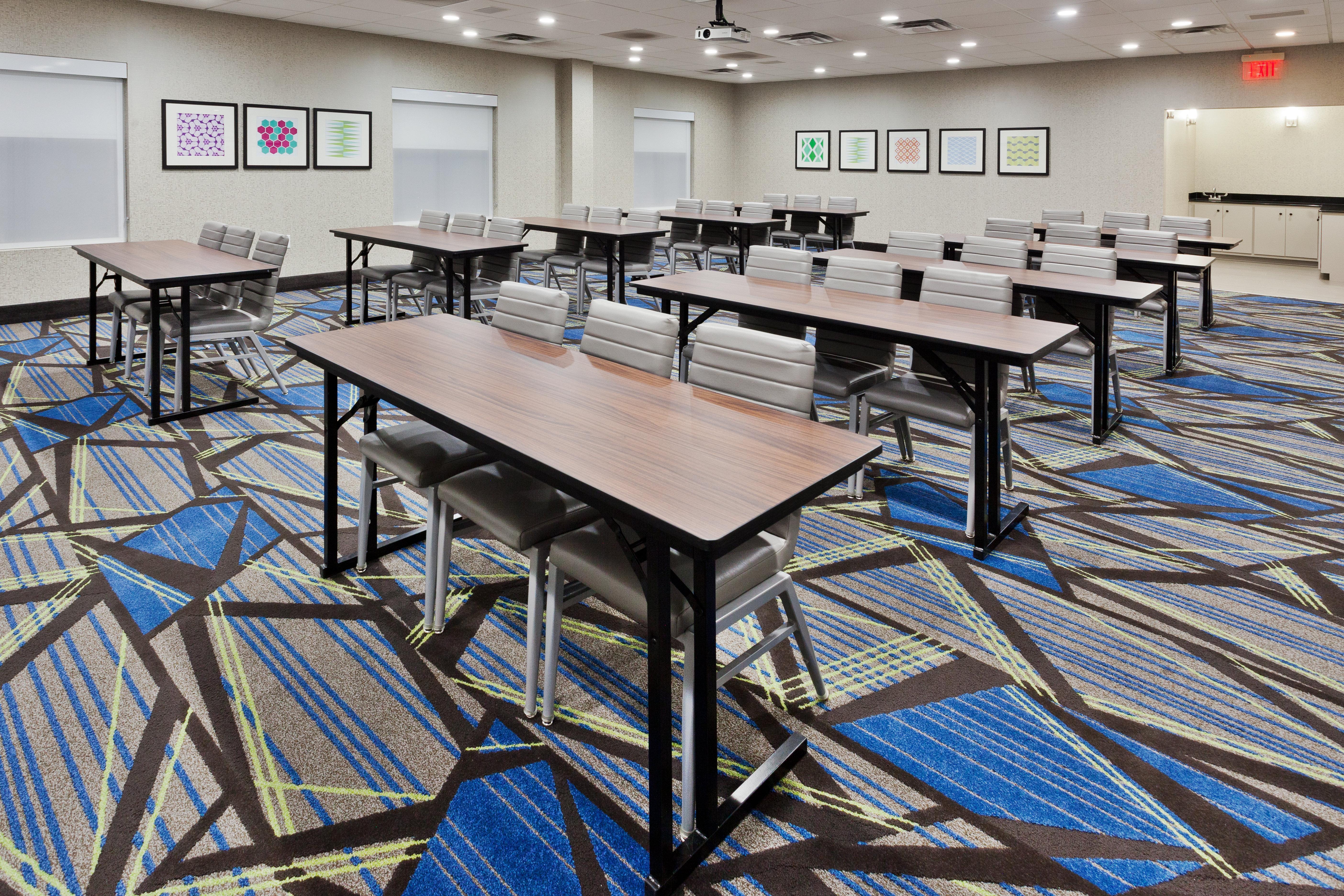 Holiday Inn Express Rome-East By Ihg Ngoại thất bức ảnh